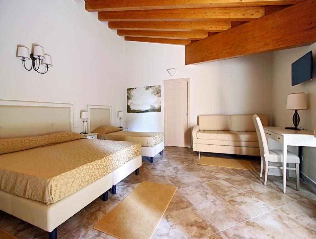 Hotel Villa Borghesi Corte dei Cortesi Bilik gambar